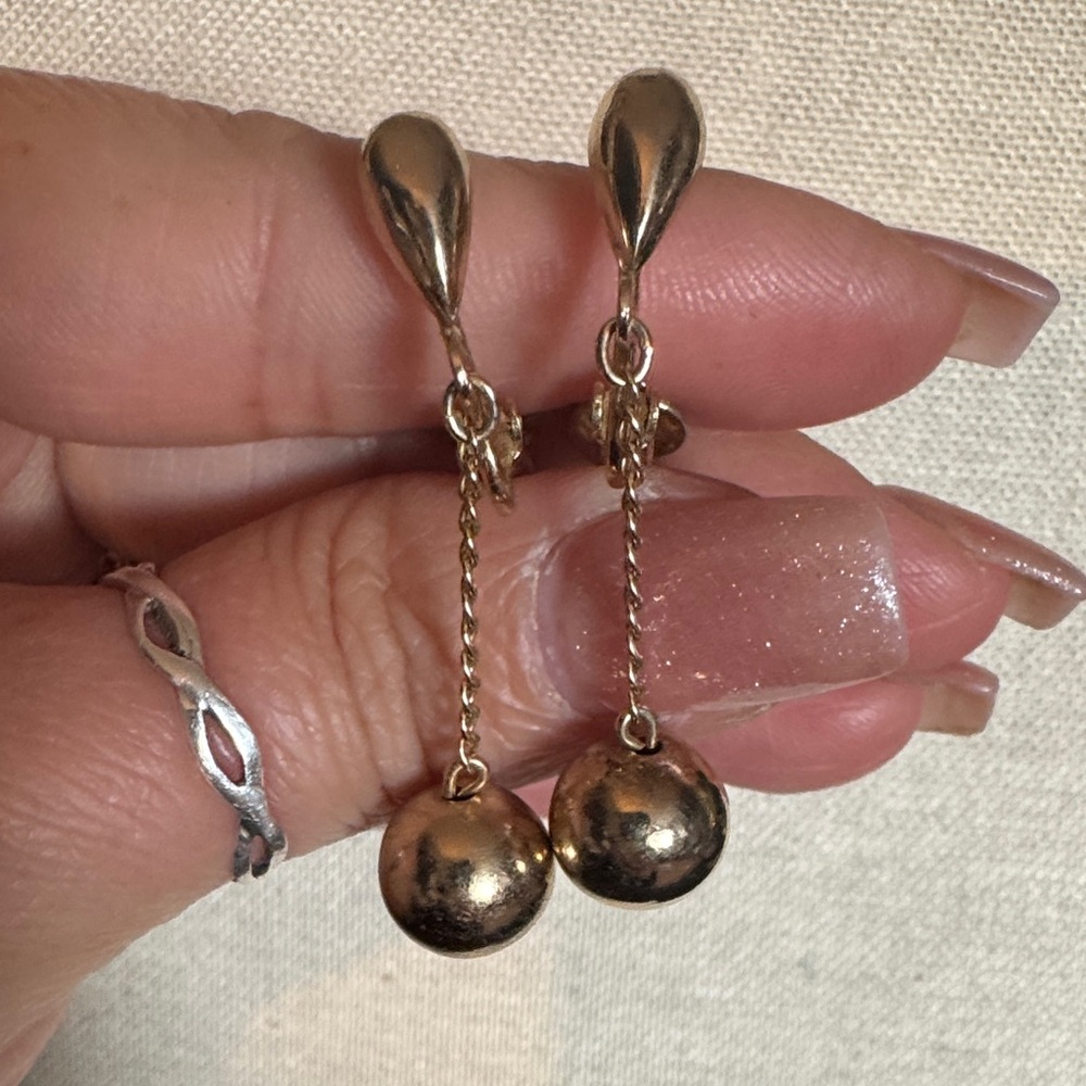Vintage Sarah Coventry Drop Earrings